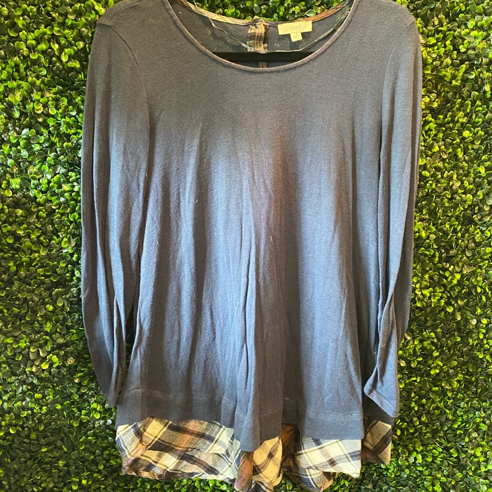Blue & Plaid long sleeve top